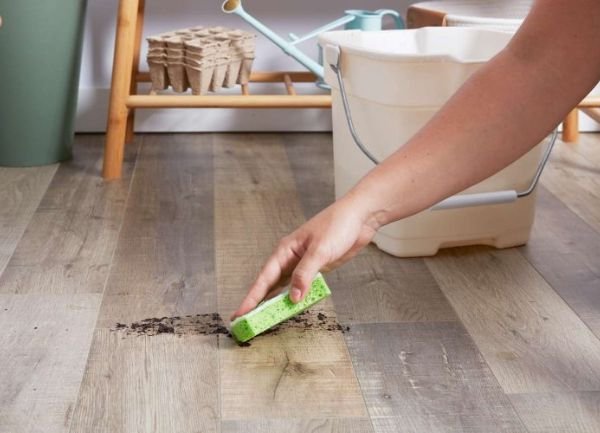 Floor Cleaning Dubai