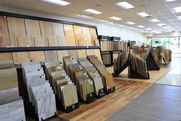 Floor Store Showroom in Dubai
